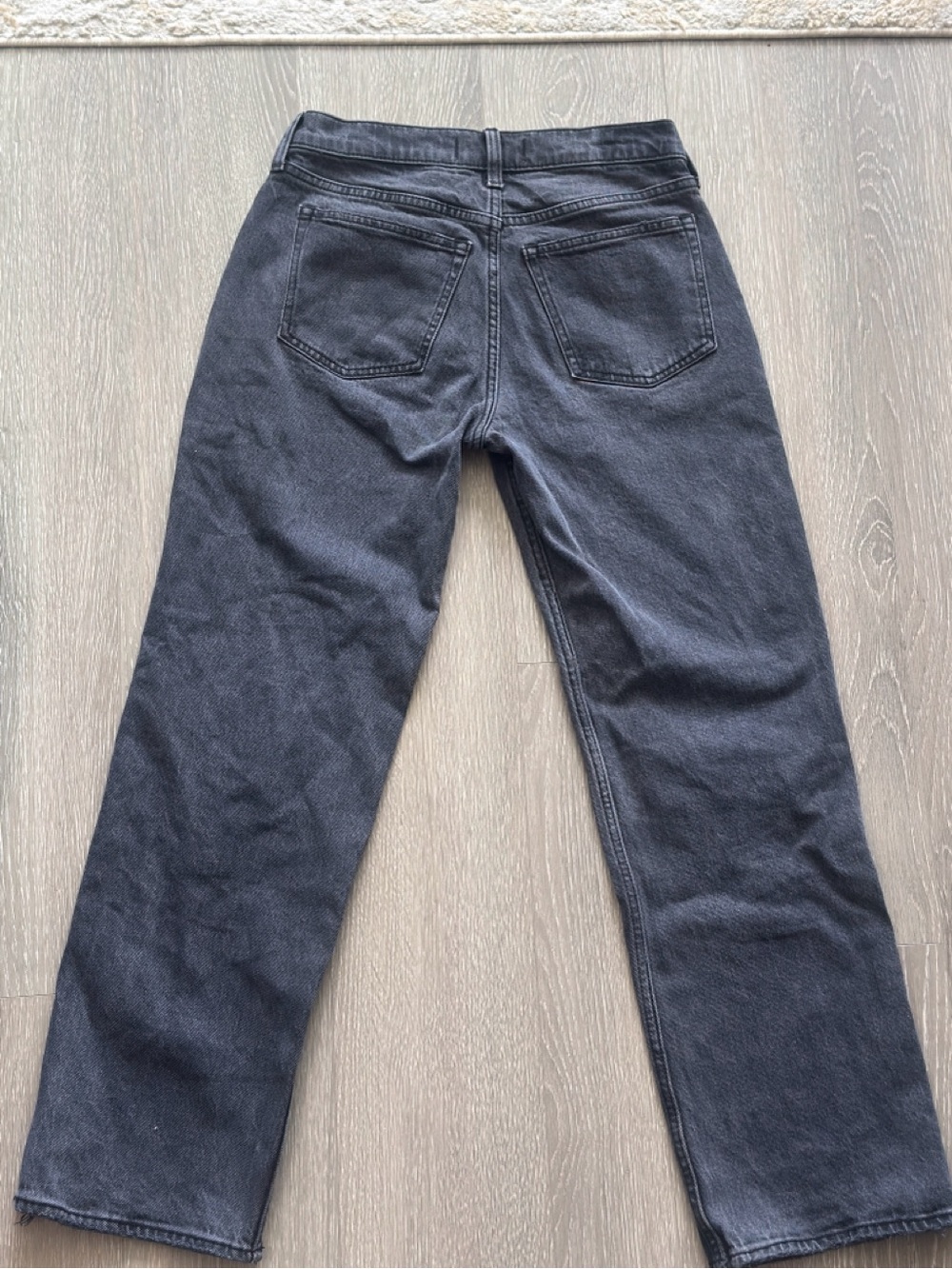 Abercrombie & Fitch Baggy Low Rise Jeans Gray Size 24 Short Distressed Hem - Picture 9 of 12